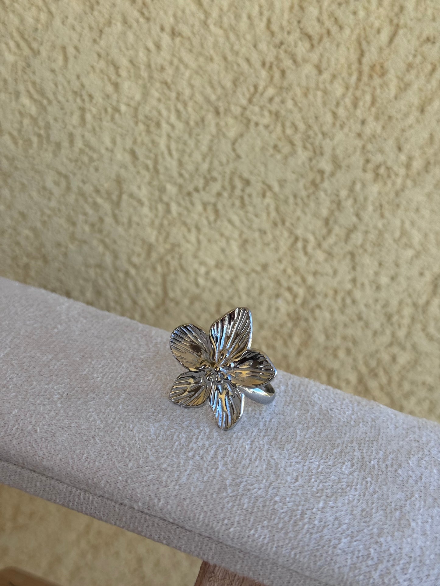 Anello fiore