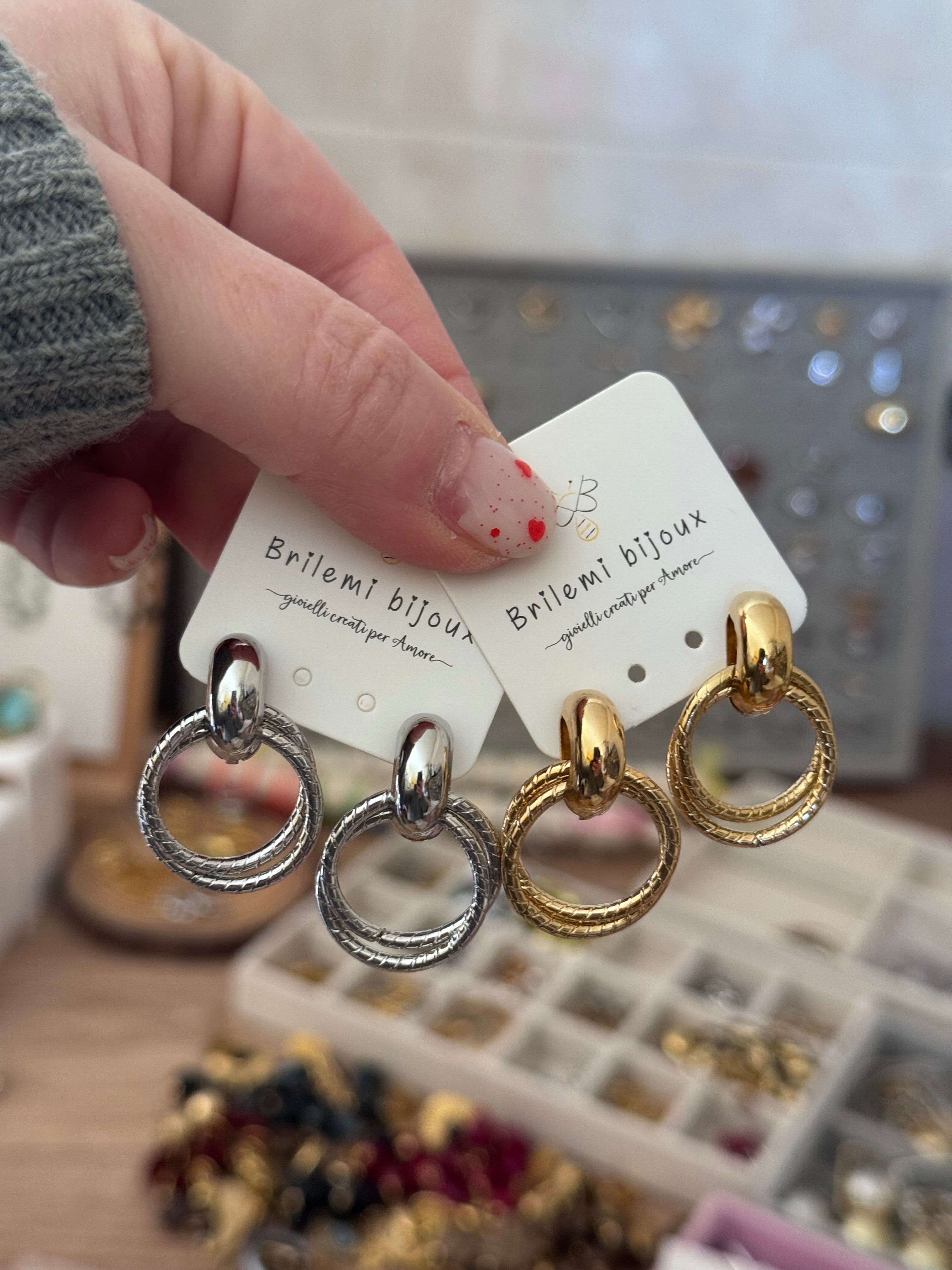 Doppio cerchio pendente