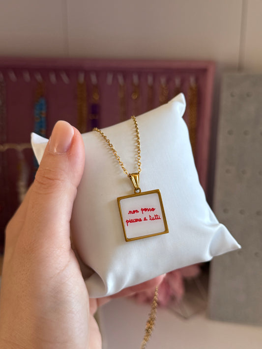 Collana “non posso piacere a tutti”