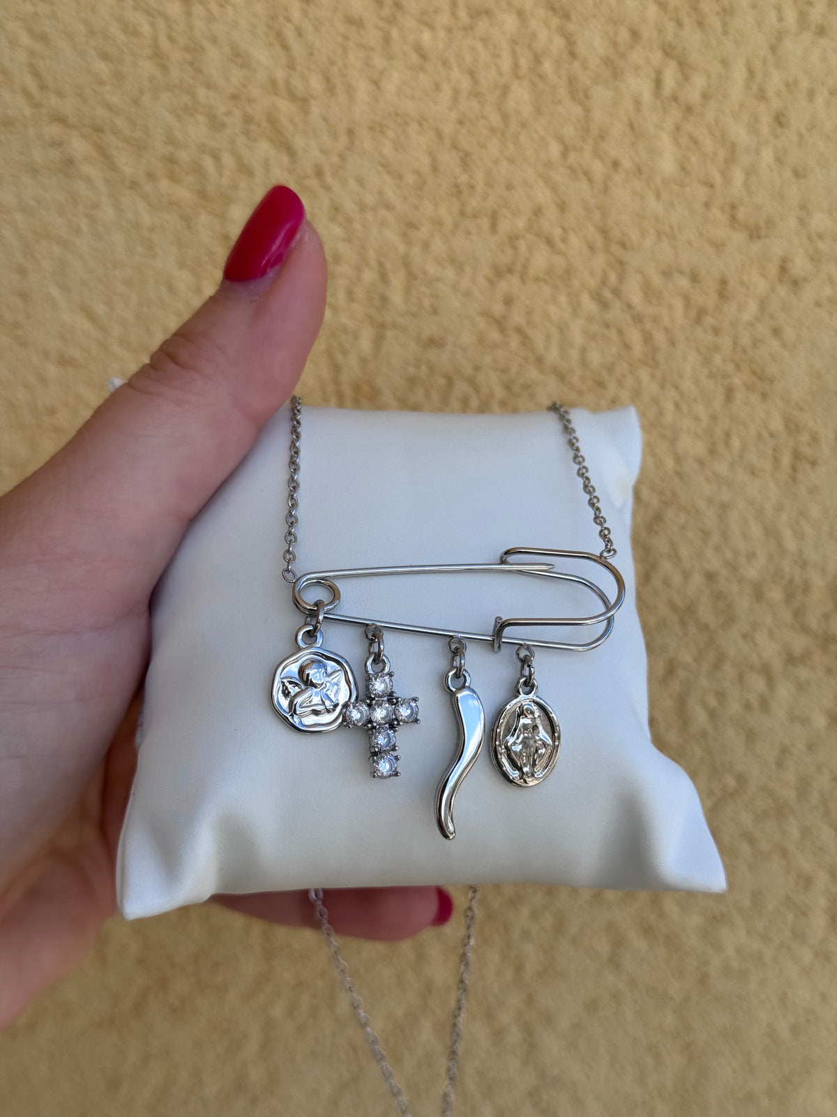 Collana graffetta charm