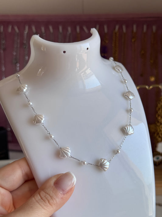 Collana conchigliette