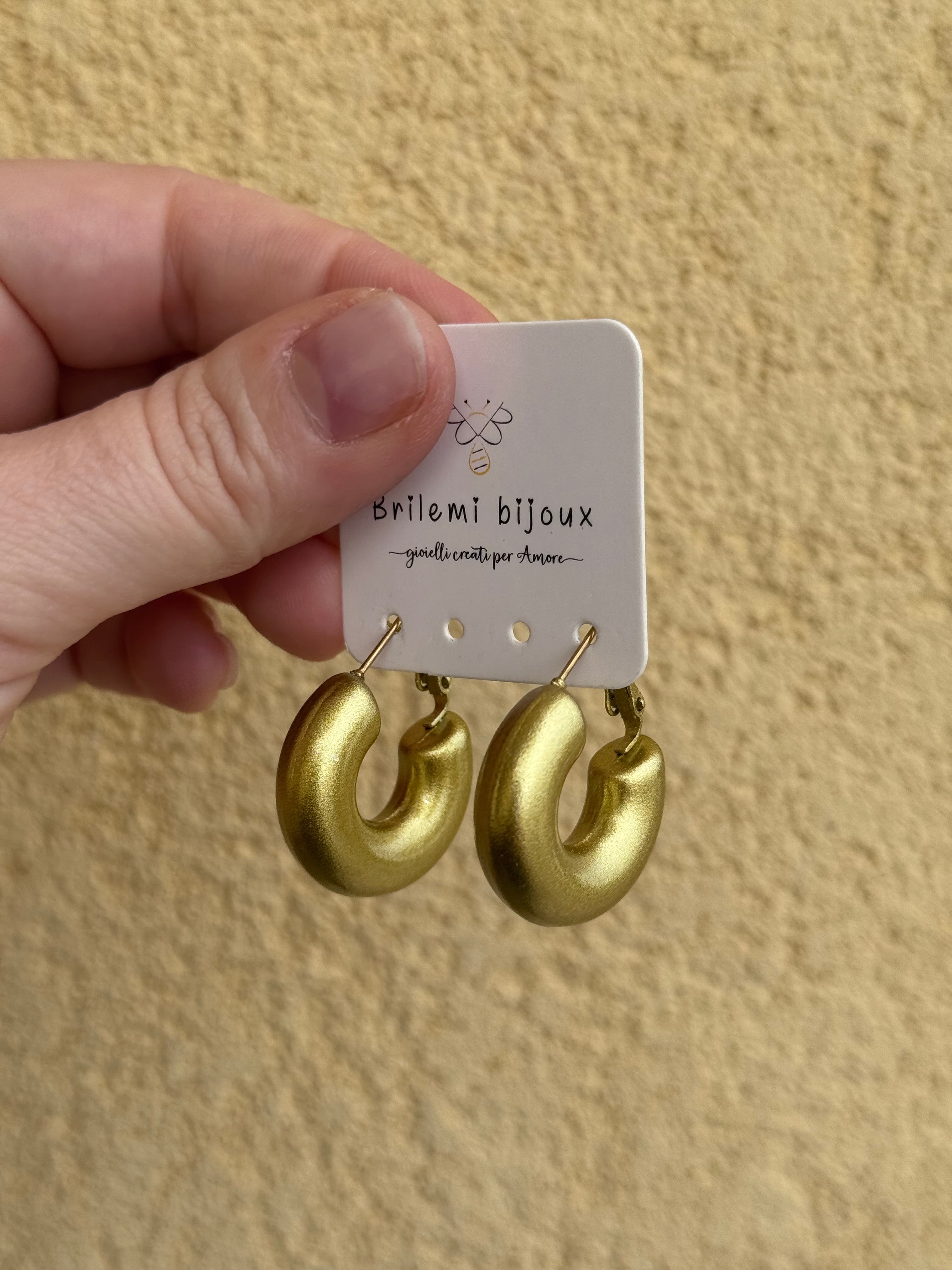 Orecchini cerchietti satinati