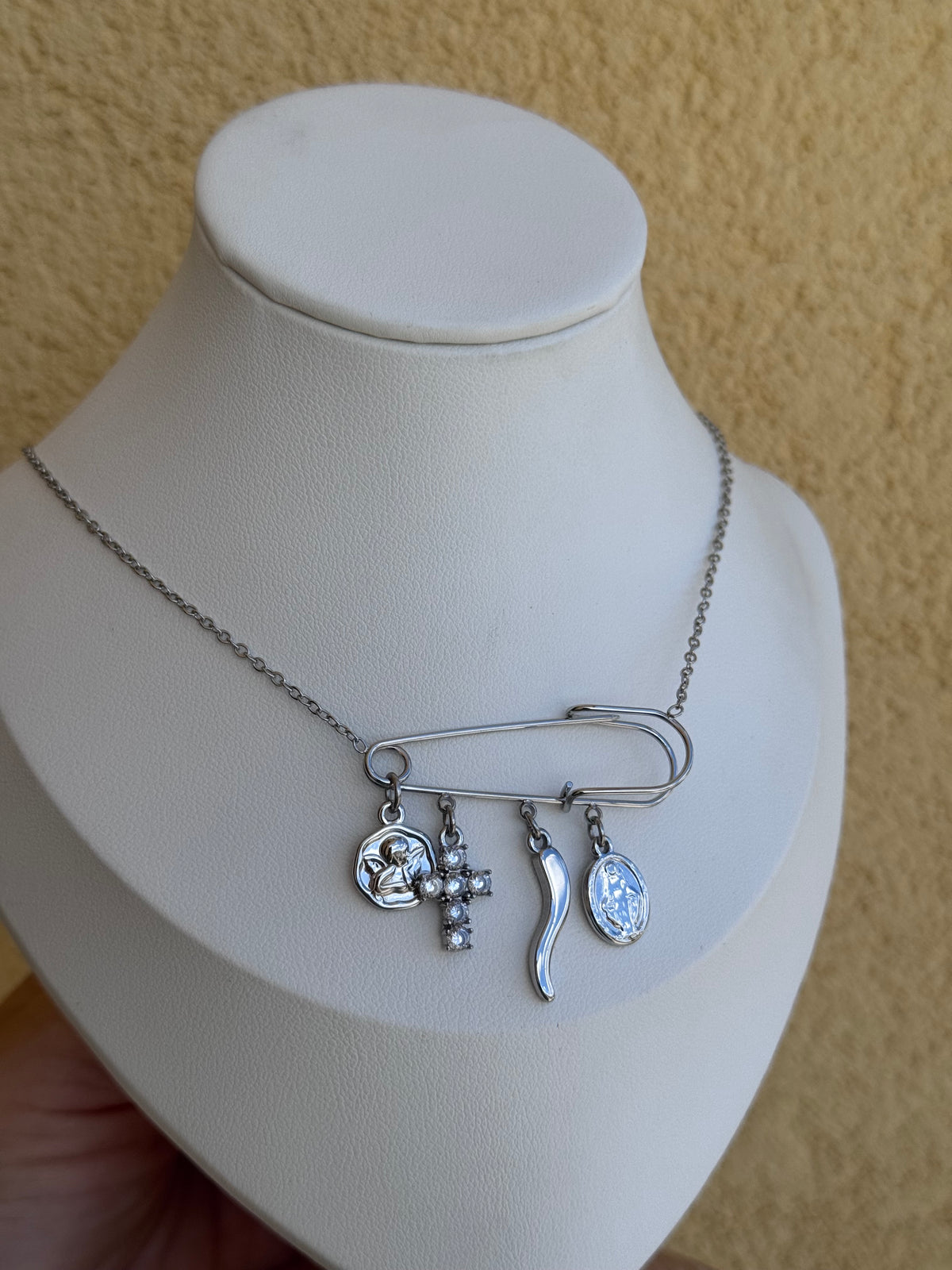 Collana graffetta charm