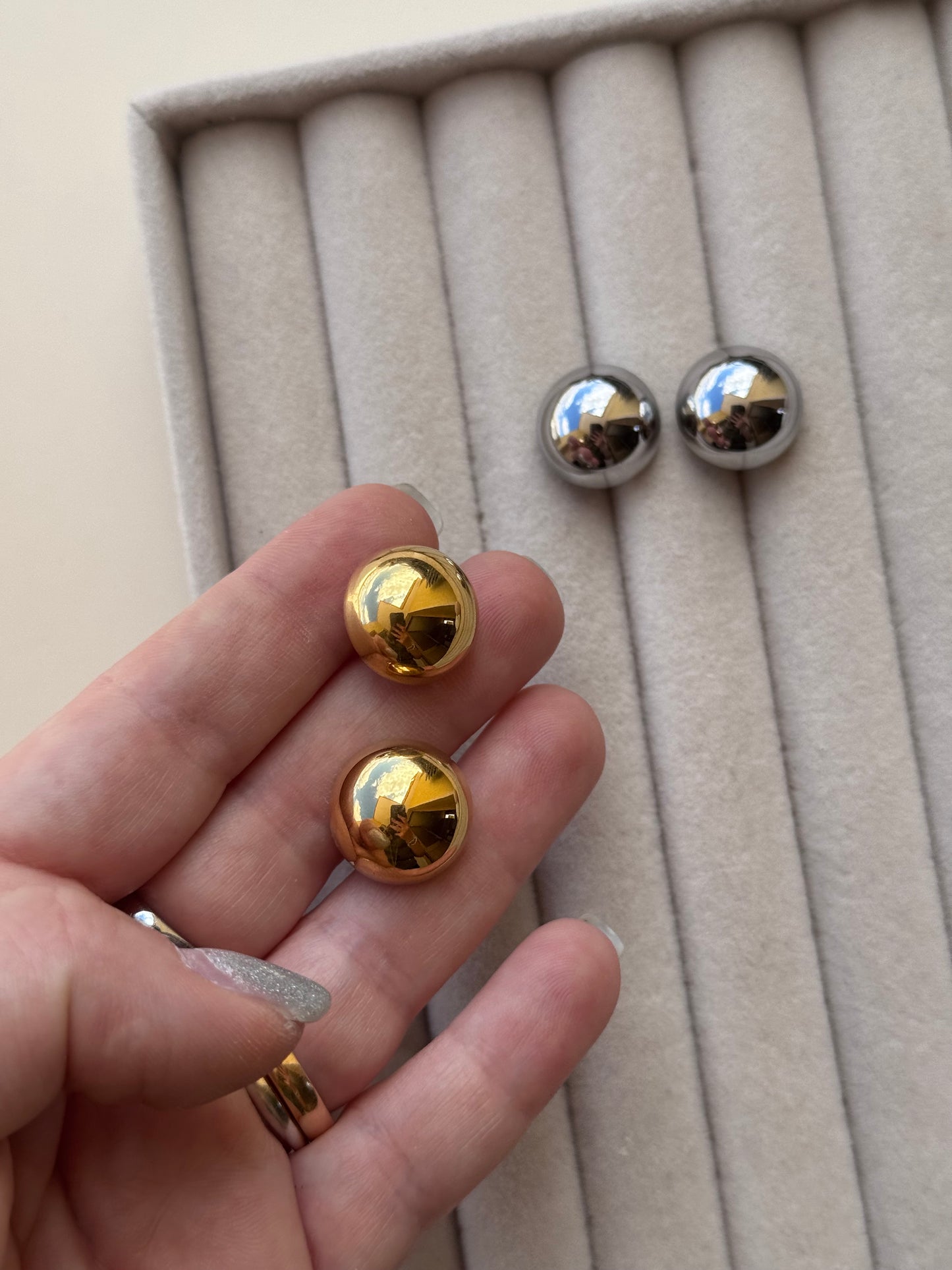 Orecchini sfere lisce