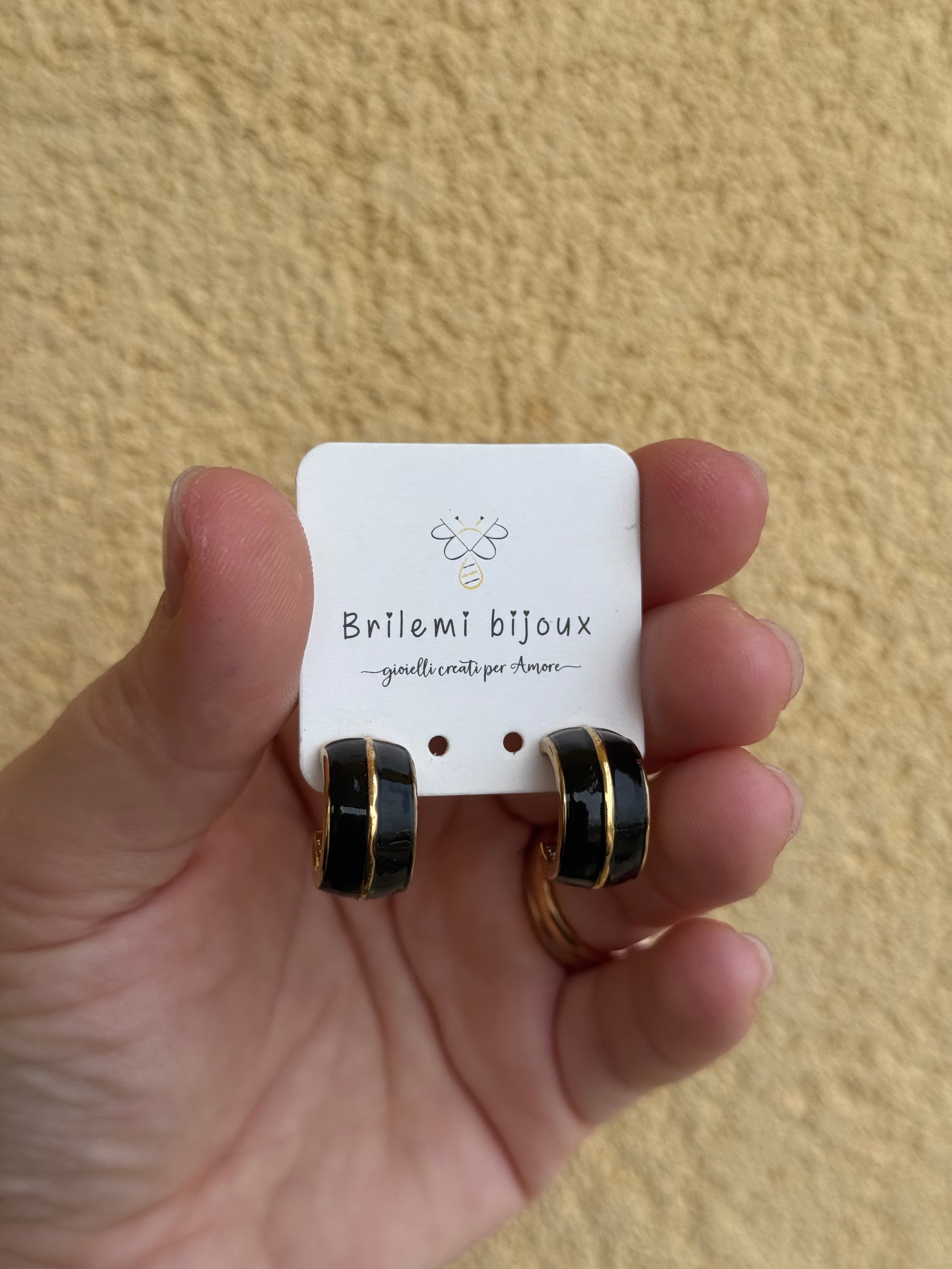 Orecchini cerchietti black & gold